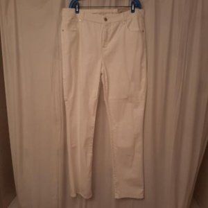 Chico's White Girlfriend Jeans NWT 16 Tall